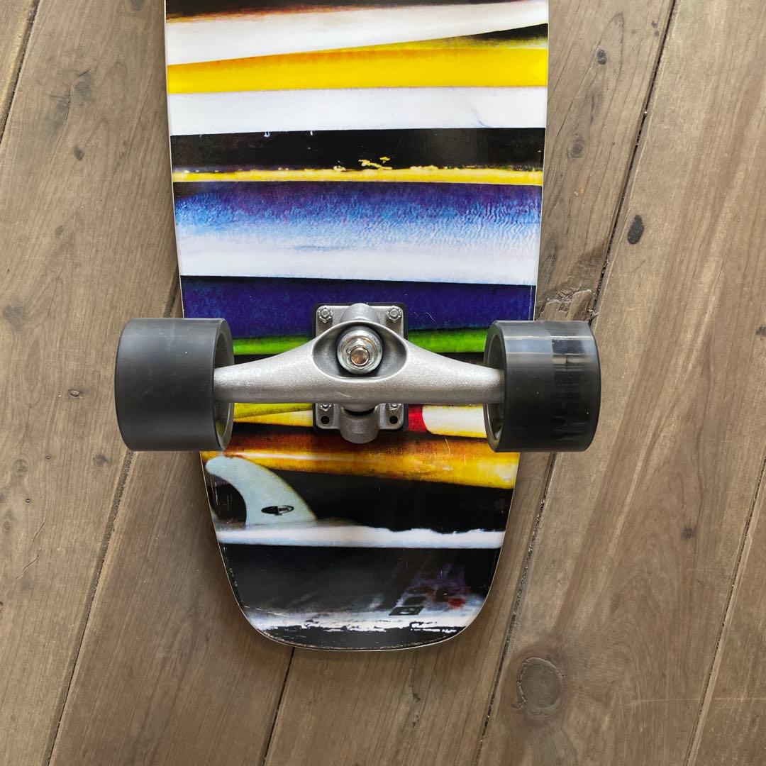 カーバー　TRITON ストライプデザイン スケートボード