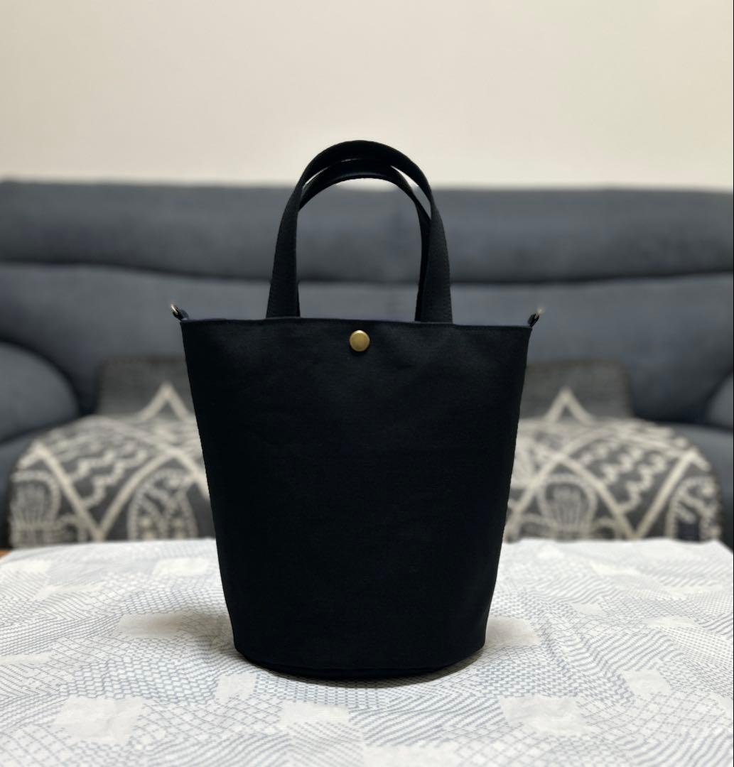 ハンドメイド ミナペルホネン パッチのバケツトート