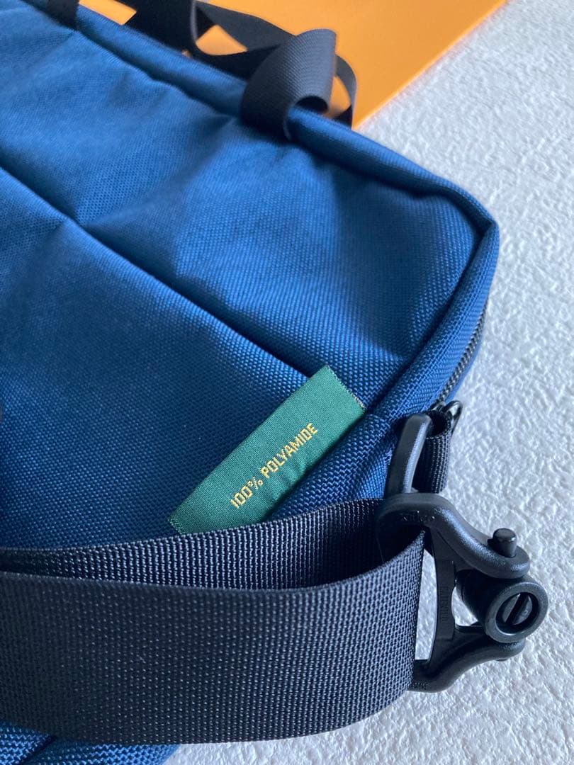 極美品　エルベシャプリエ　947 コーデュラ A4ブリーフ