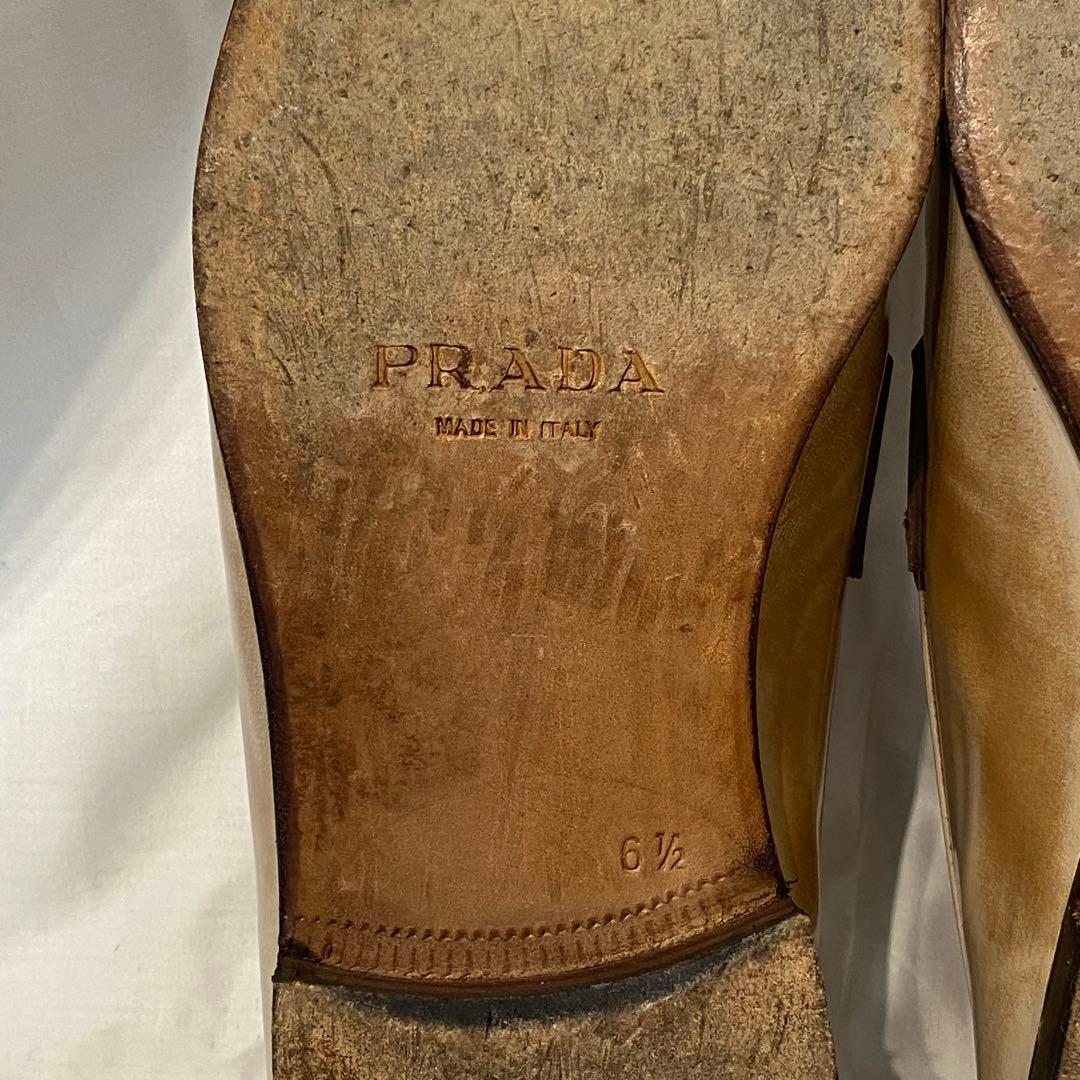 PRADA プラダ ベージュ ローファー