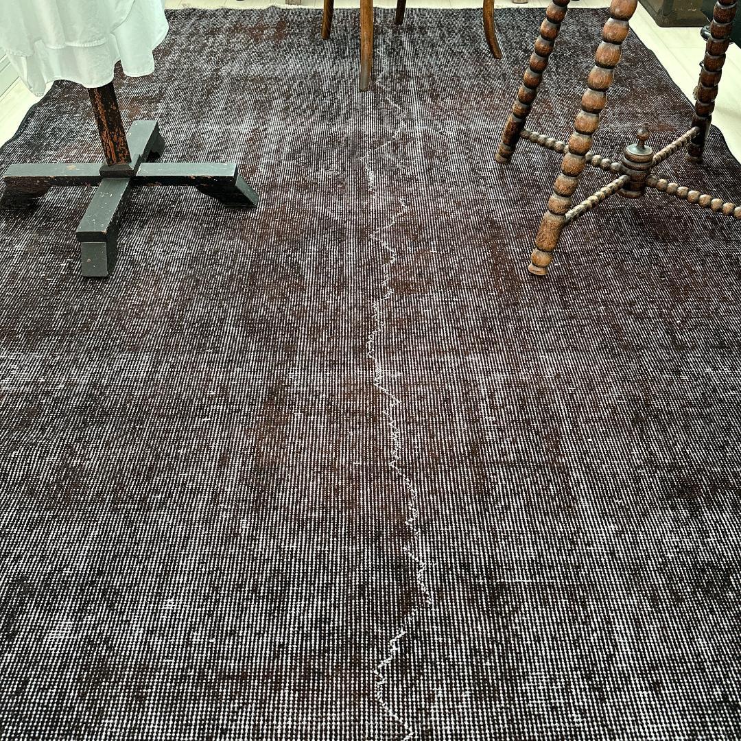 トルコ ヴィンテージラグ989 超大判 レア ダークブラウン オーバーダイラグ