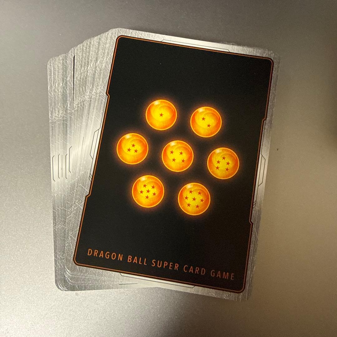 カ*ん様 【海外製139】ドラゴンボールカード コミパラ 孫悟空セット