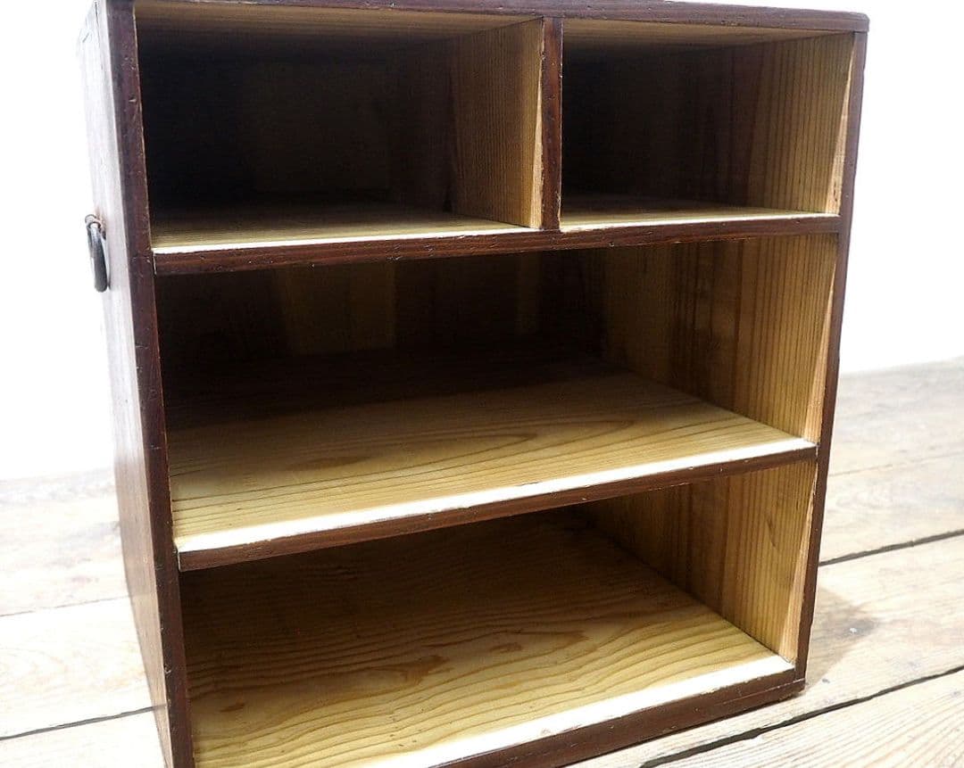 1387 レトロな杉の小引き出し　収納棚　小箪笥　ケース　古家具　アンティーク