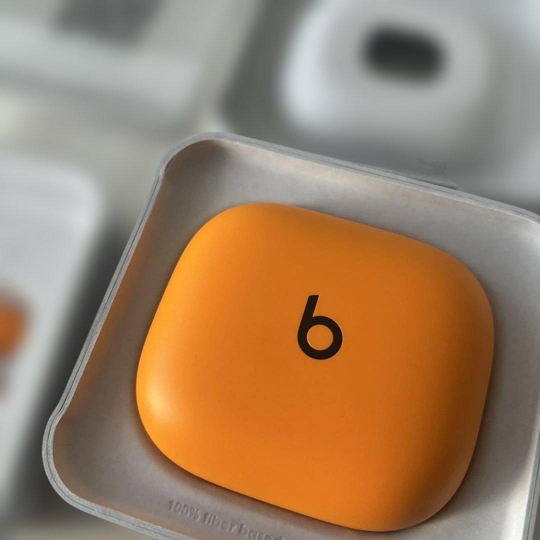 【極美品】beats powerbeats pro 2 ワイヤレスイヤホン