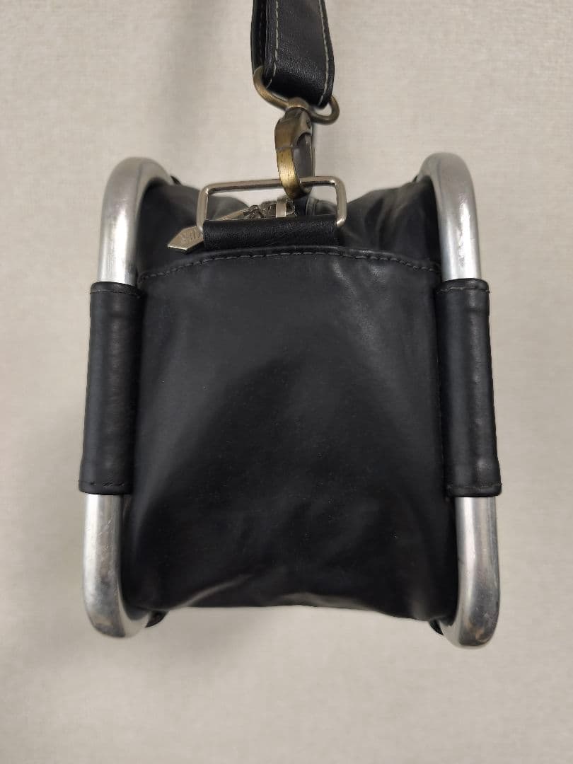 Jean Paul GAULTIER パイプフレーム ミニショルダー