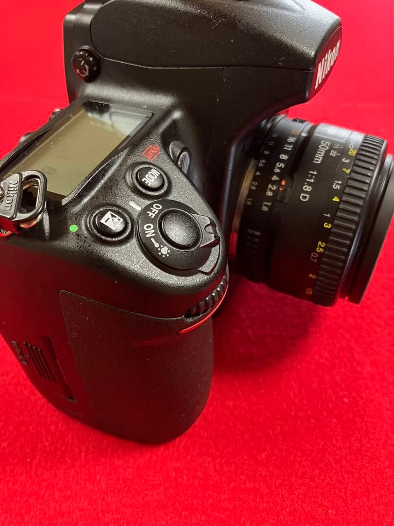 グリ-ンで生活に彩りを Ｄ700 単集点50mm1.4付き