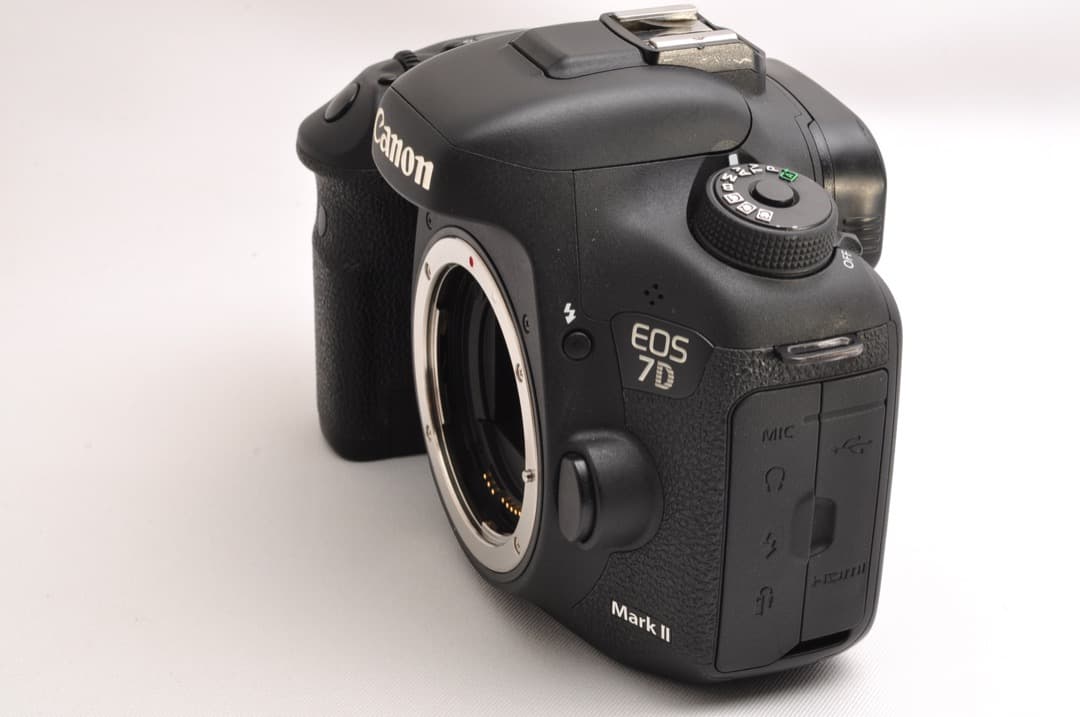 Canon キヤノン EOS 7D Mark II 超望遠トリプルレンズセット