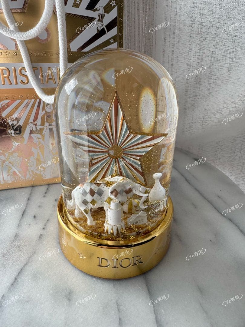 Dior 2025 VIP限定 スノードーム 希少／記念日ギフト
