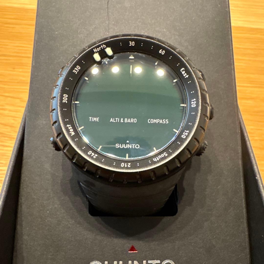 美品SUUNTO CORE ブラック デジタル腕時計