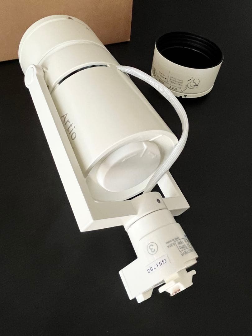 4個セット｜DAIKO スポットライト LZS-92653YWVE ＋取付枠付き