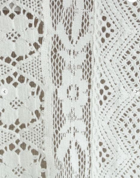 【完売 ツハル 新品】レースパッチワークセーラー襟ブラウス TSUHARU オフ