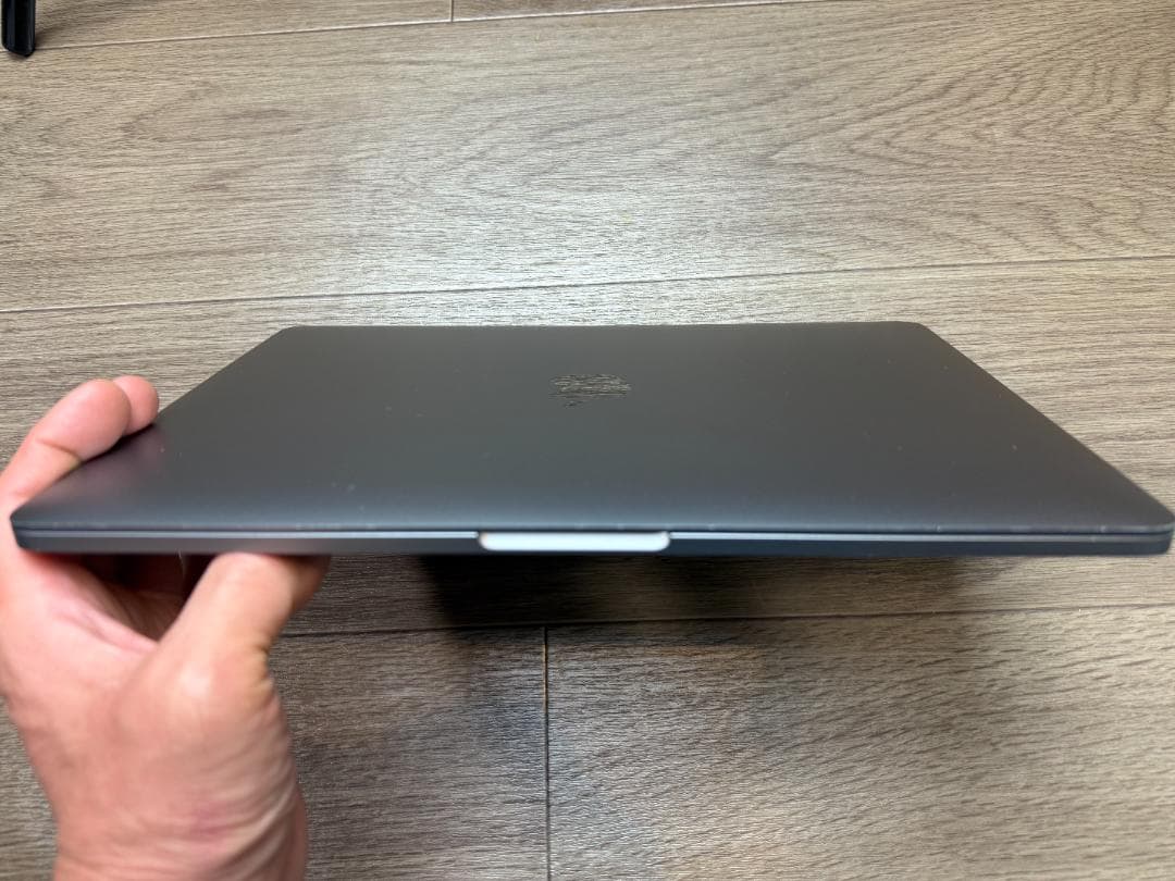 Apple MacBook Pro 13インチ M2 256GB