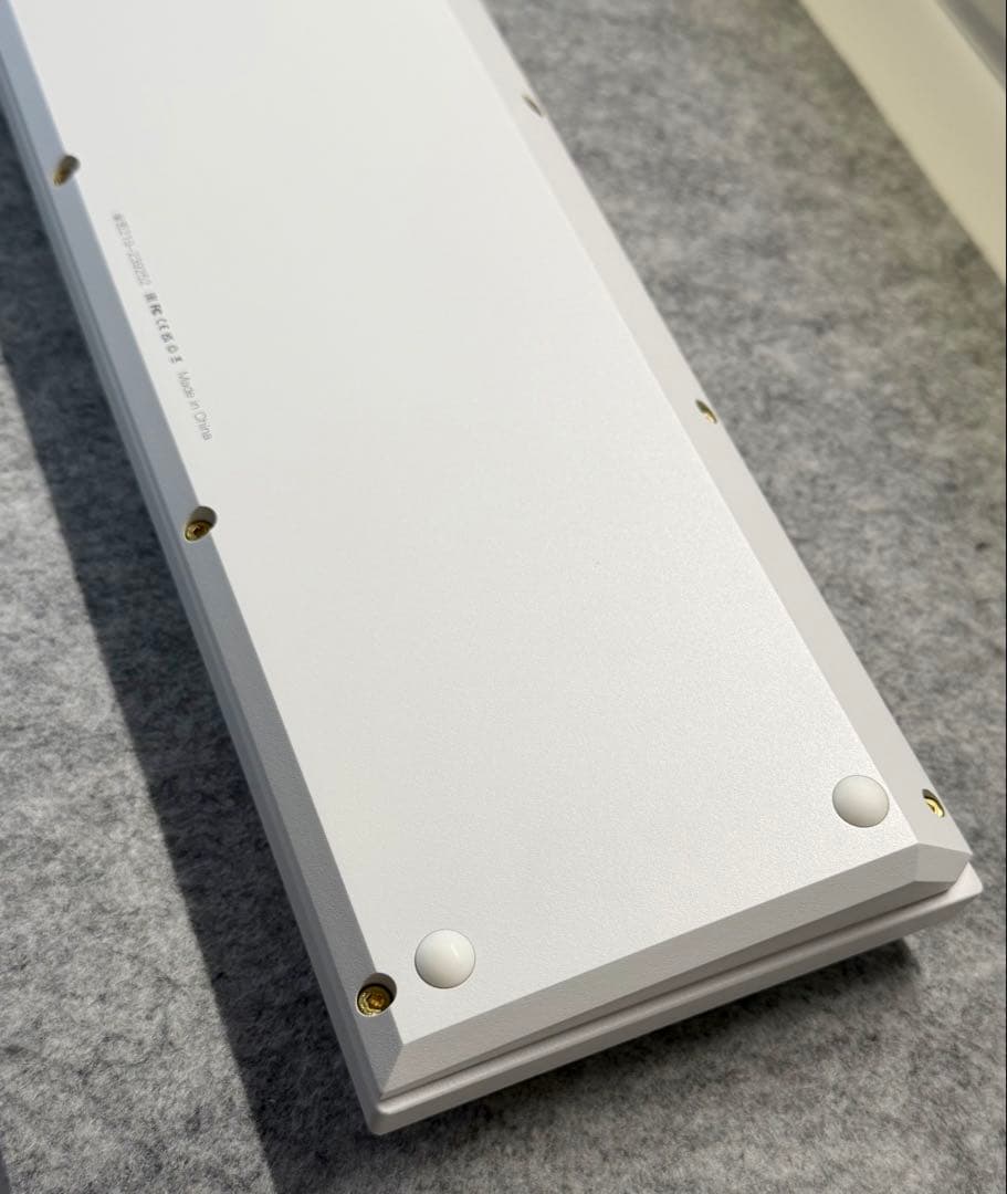 Keychron Q2 Max US配列 シェルホワイト バナナ軸