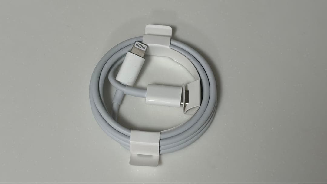 バッテリー100%iPhone12 256GBブルーMGJ33J/Aコードおまけ