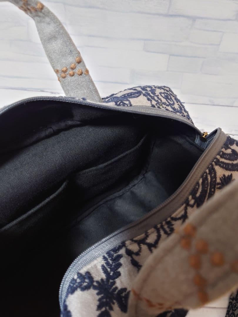 forest tile gray　ミナペルホネン　ボストンバッグ