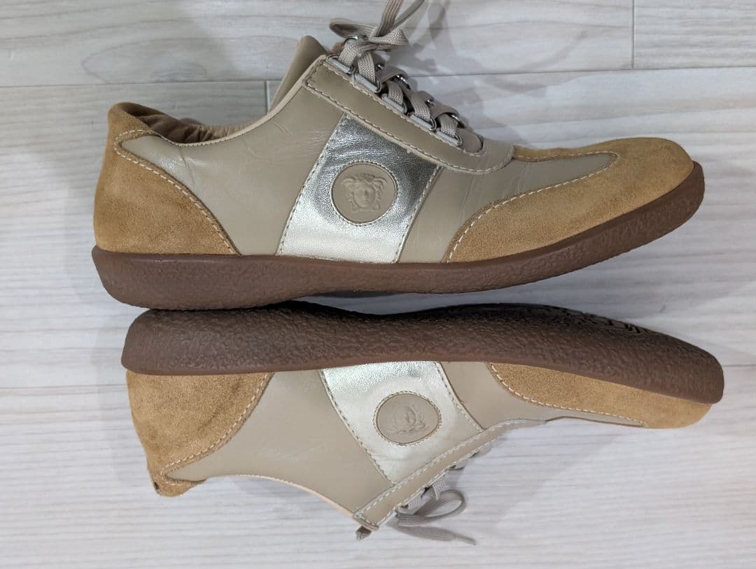 究極大特価　ヴェルサーチ　スニーカー　ブルゾン　　　セット　VERSACE