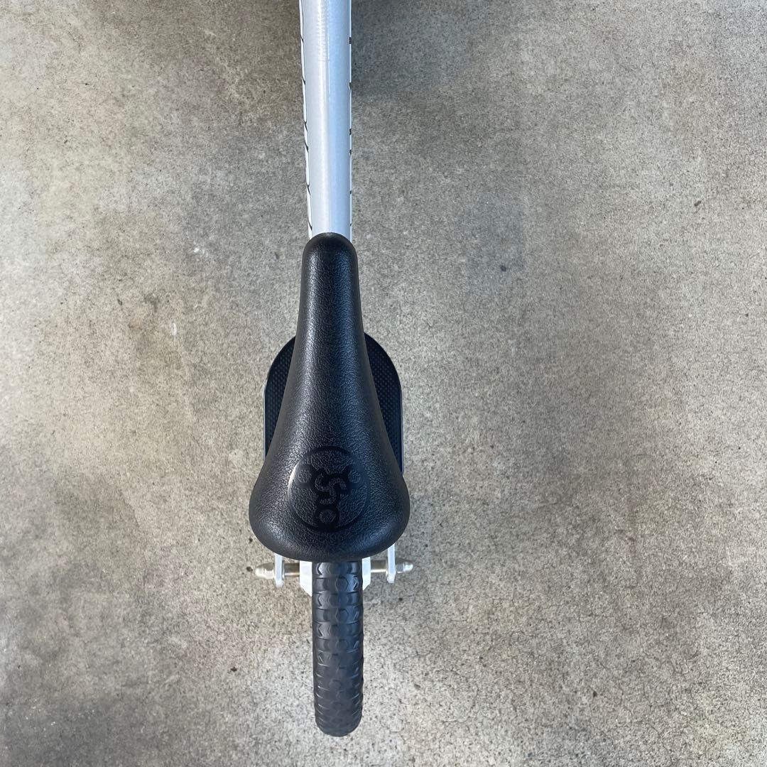 極美品STRIDER 12 PRO silver ストライダー12プロ シルバー