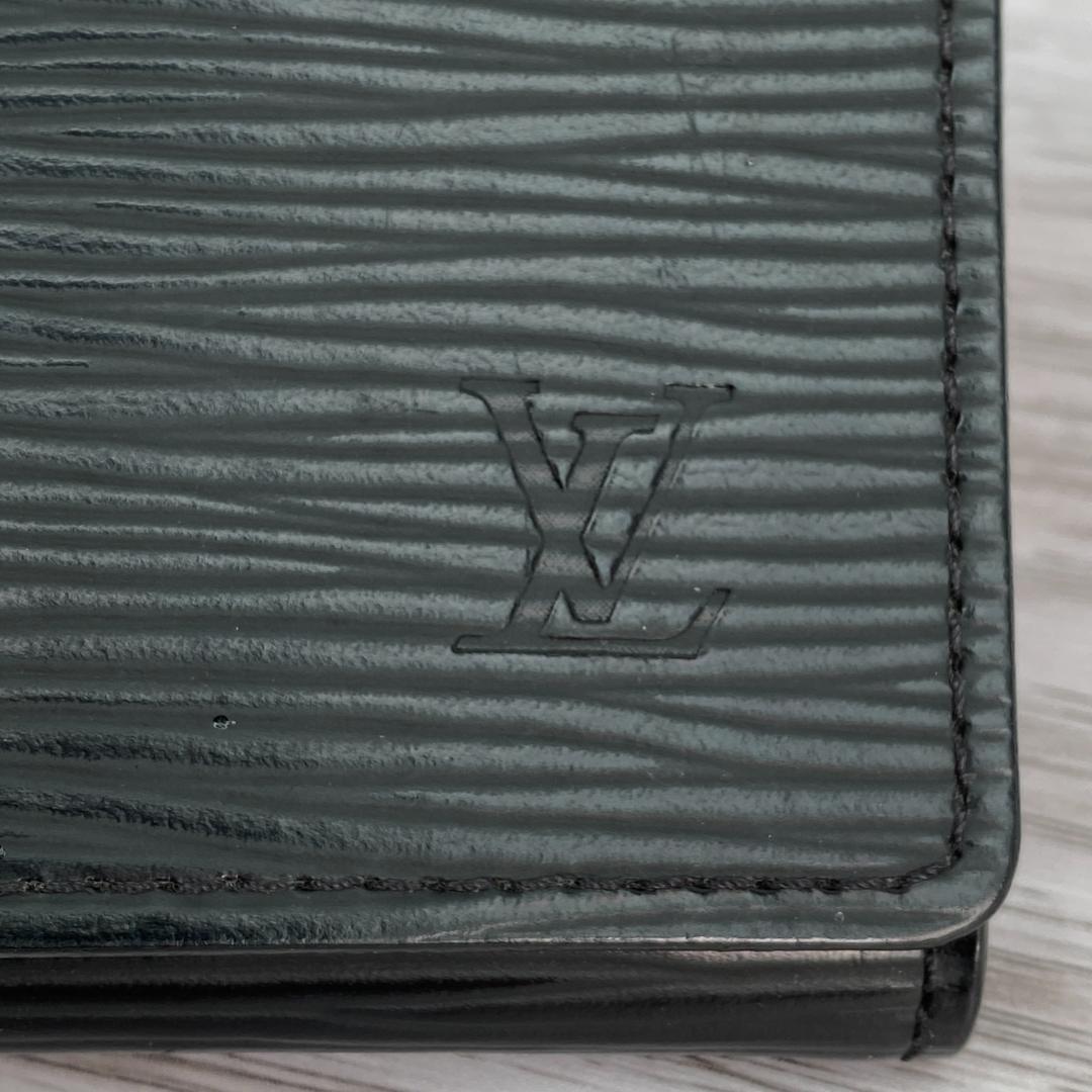◆Louis Vuitton ユニセックス エピレザー 名刺入れ　ブラック