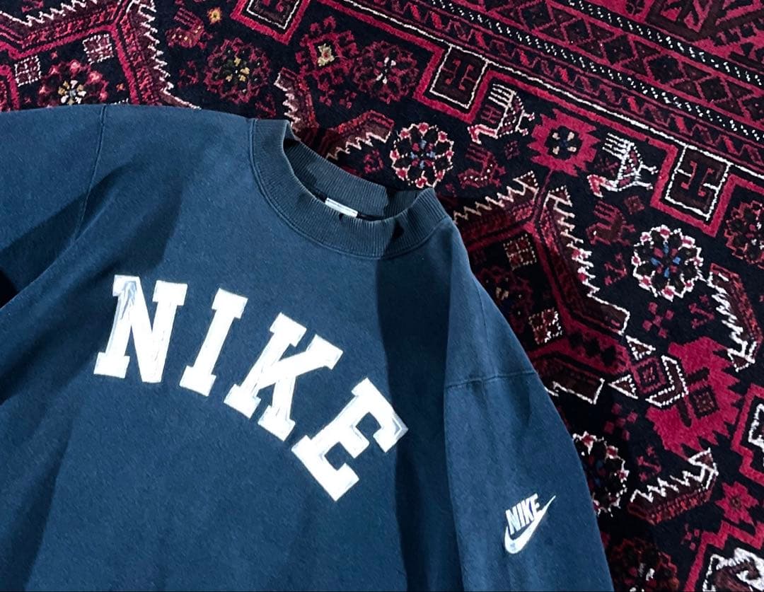 ユ*ウ様 NIKE ナイキ 90's ワッペンロゴ スウェット トレーナー ブラ