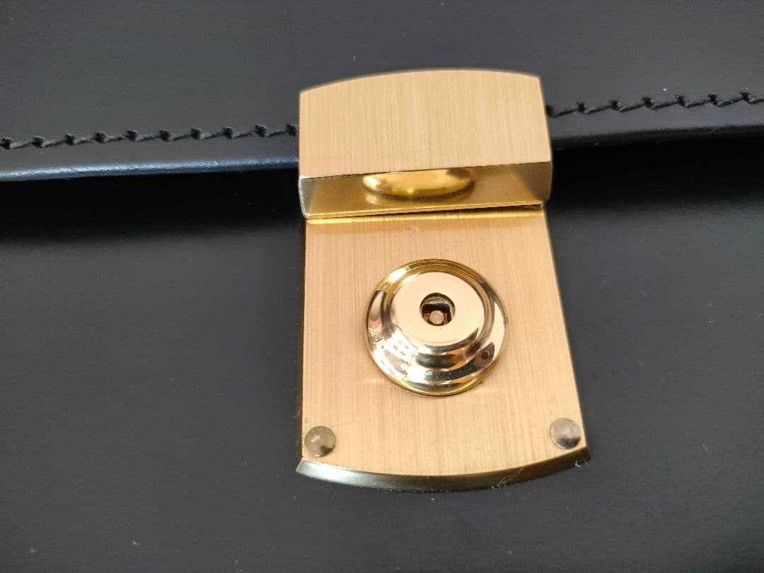 PAPWORTHパップワース　レザーバッグ　ビジネス　ブラック