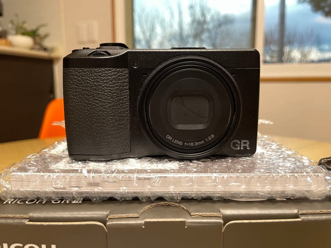 RICOH GR III コンパクトデジタルカメラ(おまけ多数)