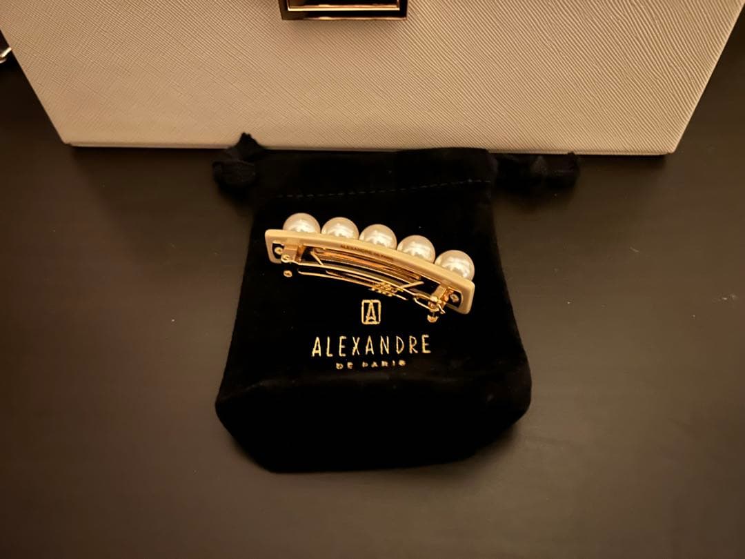 アレクサンドルドゥパリ バレッタ パール