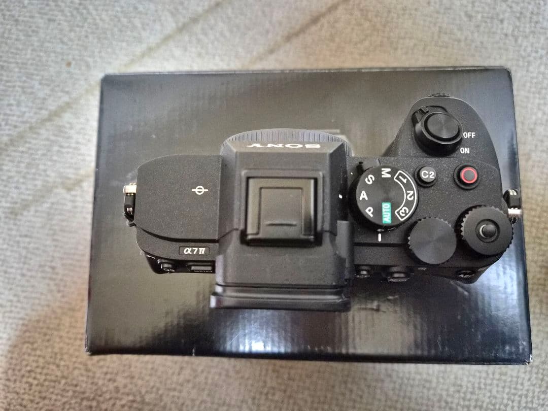 SONY α7IV ＋ NEEWER Z1-S ＋ 純正グリップ 3点＋おまけ