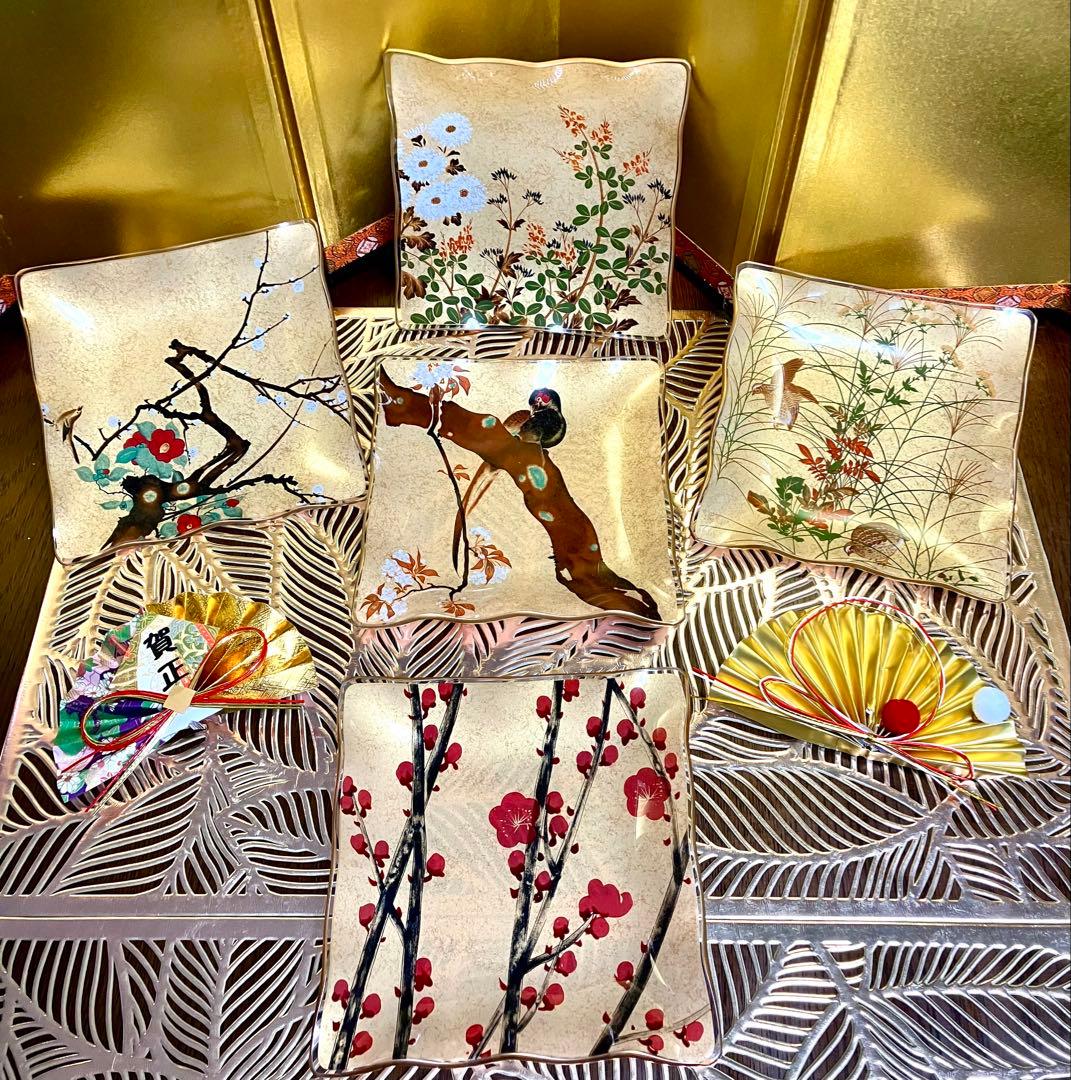 光琳絵皿　ひょうたん小皿　カップ 菊型小鉢　松葉　箸置き 五名様用　２５点セット