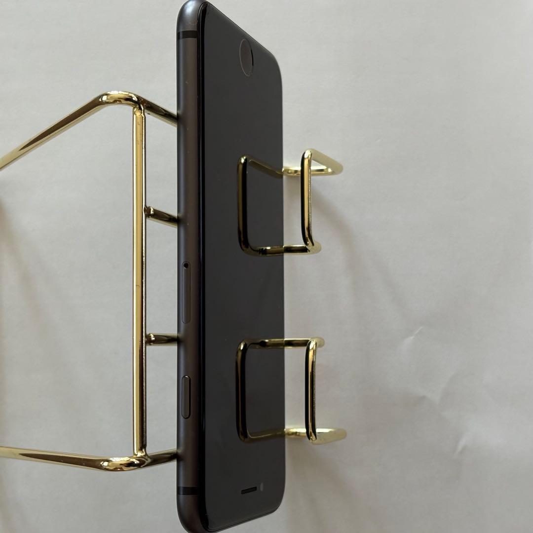 iphone8 ブラック　バッテリー81%