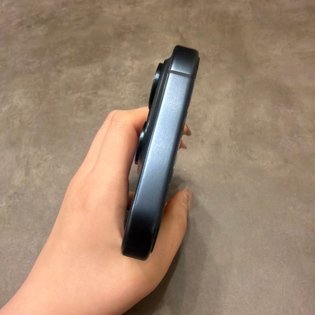 Apple iPhone 15 Pro ブルーチタニウム　本体 128GB