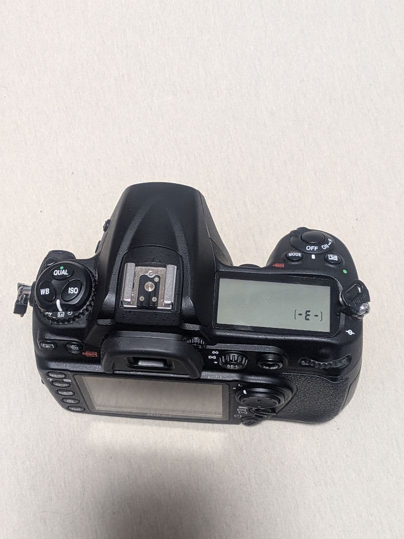 Nikon D300 バッテリー劣化度0 チャージャー付 美品