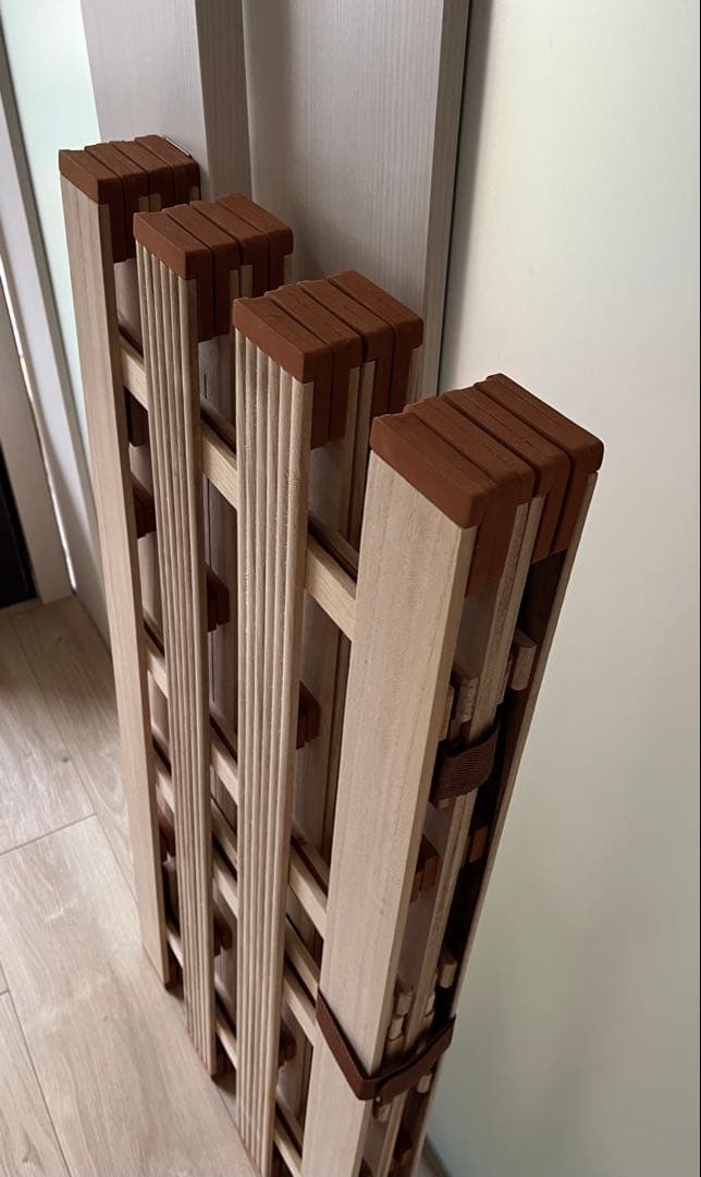 薄型軽量 桐すのこベッド 4つ折れ式