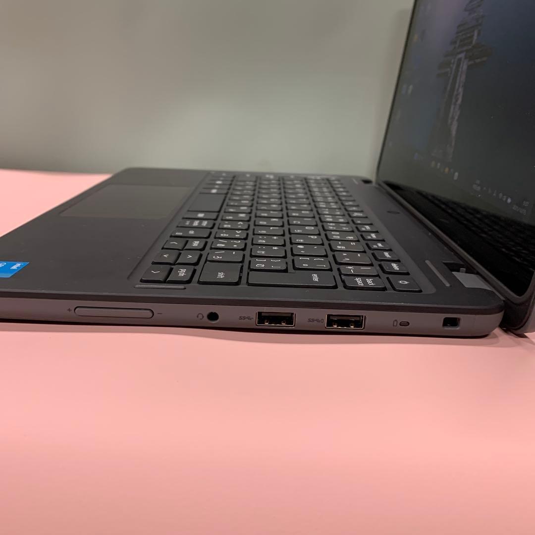 タッチ操作に対応 爆速SSD搭載Office 美品ノートPC