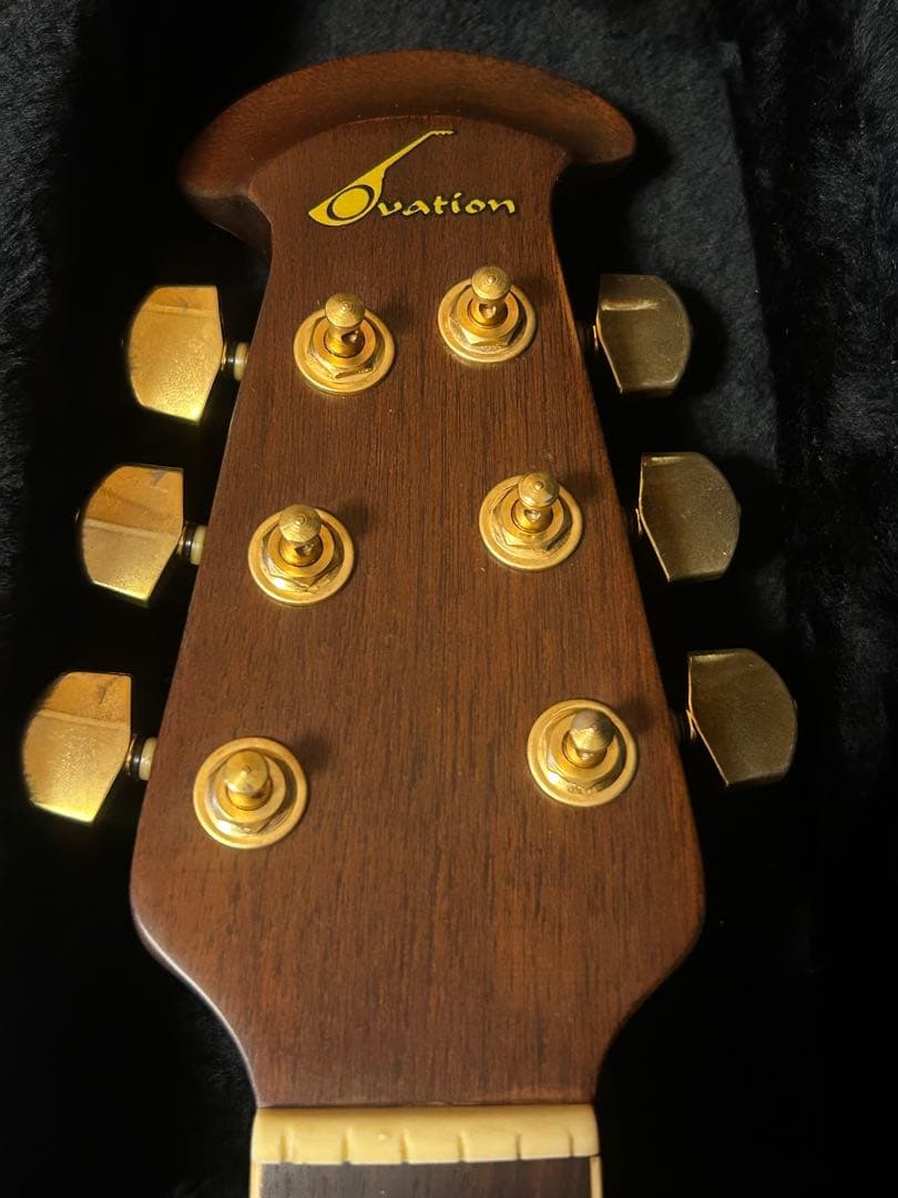 Ovation Celebrity Deluxe CS257 オベーション