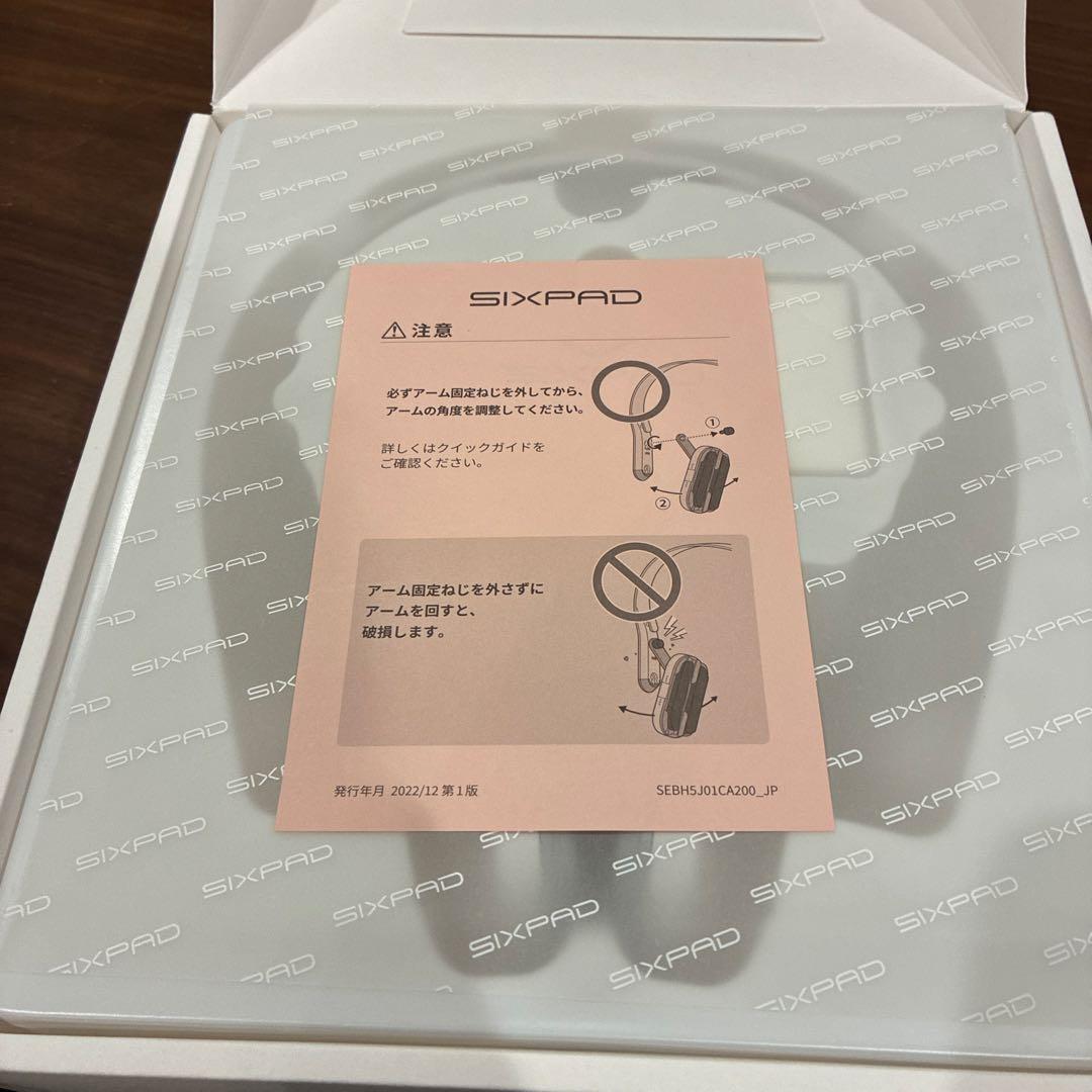 新品未使用シックスパッドフェイシャルフィット