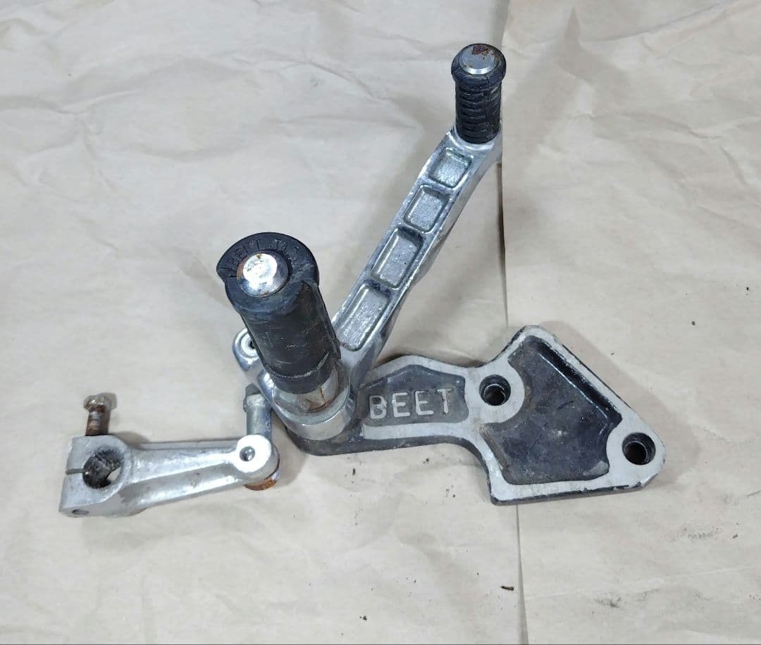 【ジャンク品】当時物CBX400F BEET バックステップ シルバー/ブラック