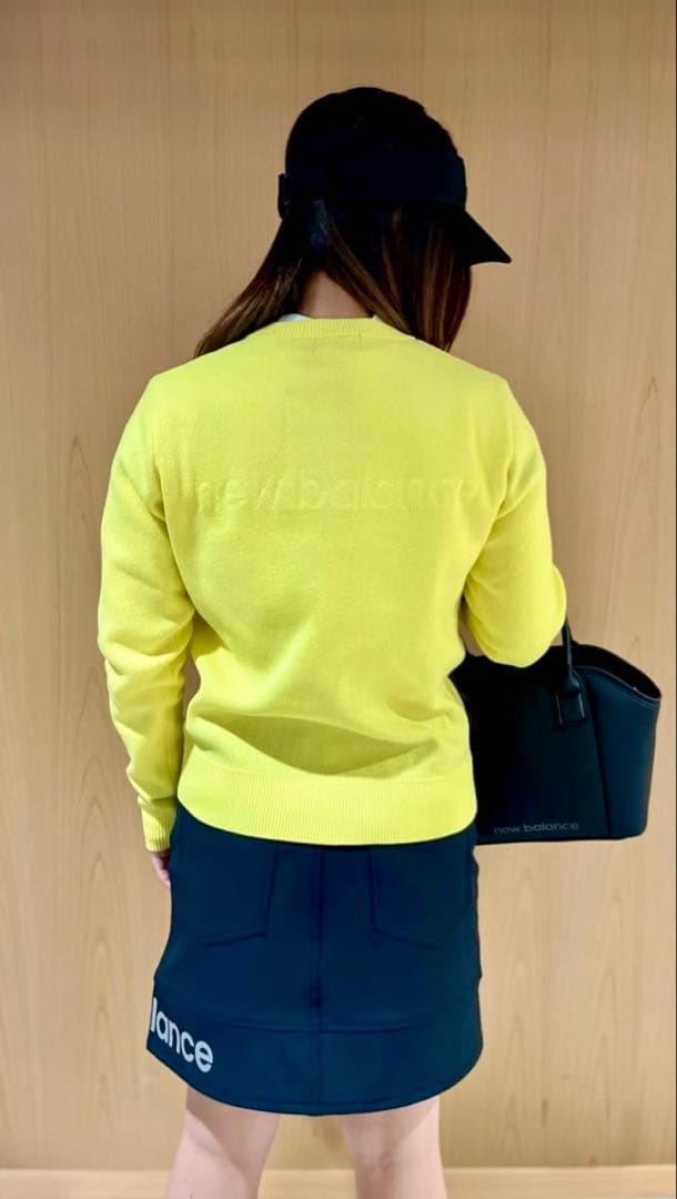 2025年山下美夢有プロ着用☆ニューバランス クルーネックニットプルオーバー