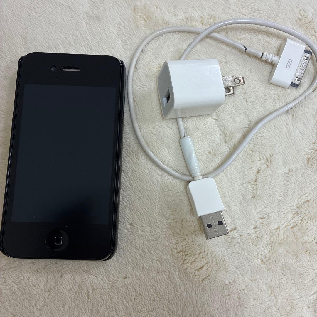 Apple iPhone 4 sブラック 本体　充電コード付き3点