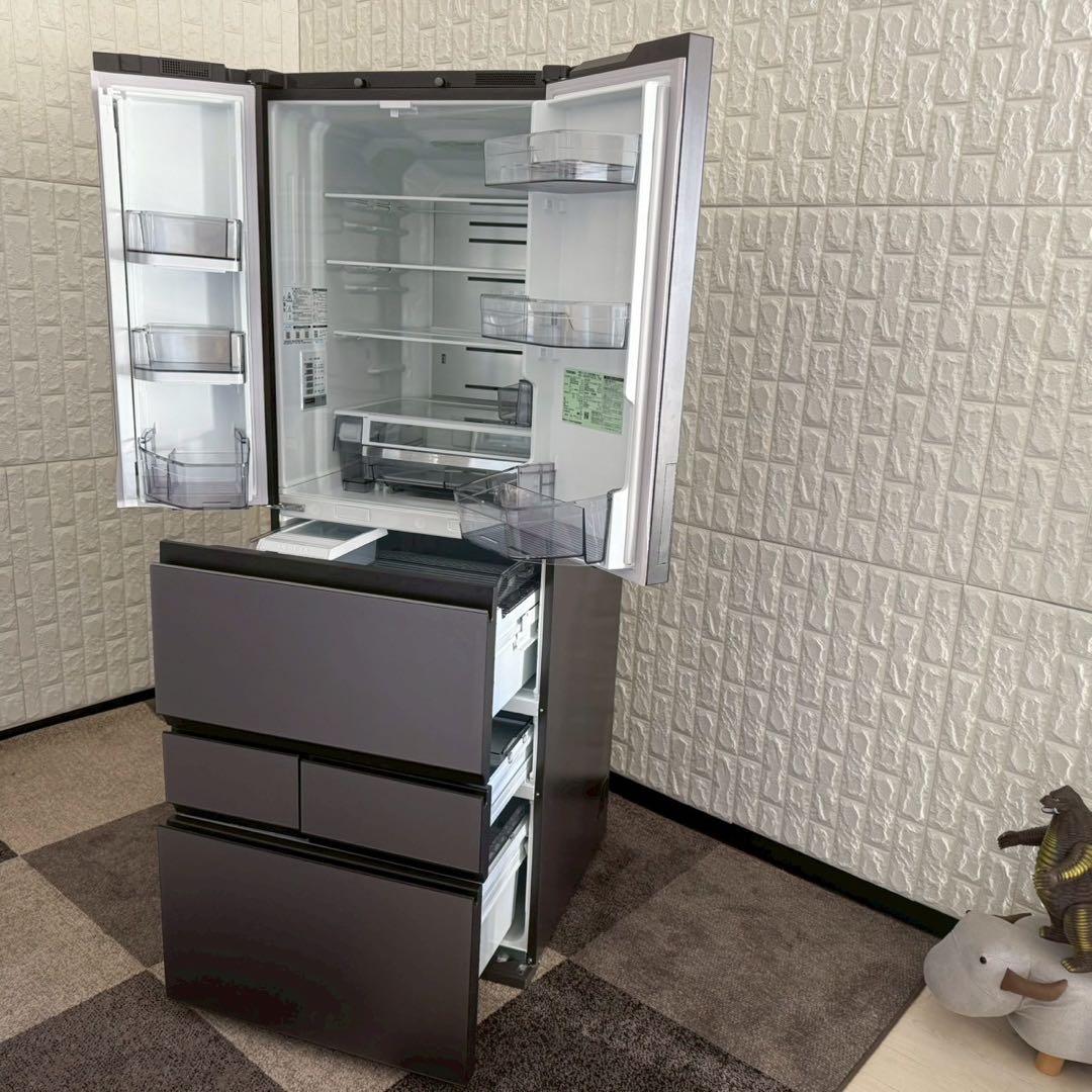 ☆流星☆ ✨東芝　6ドア　冷蔵庫　GR-W510FZS 2024年　美品