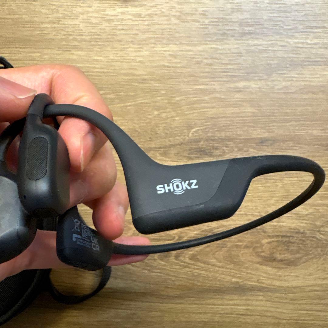 p*s様 Shokz (ショックス) OpenRun Mini 骨伝導イヤホン