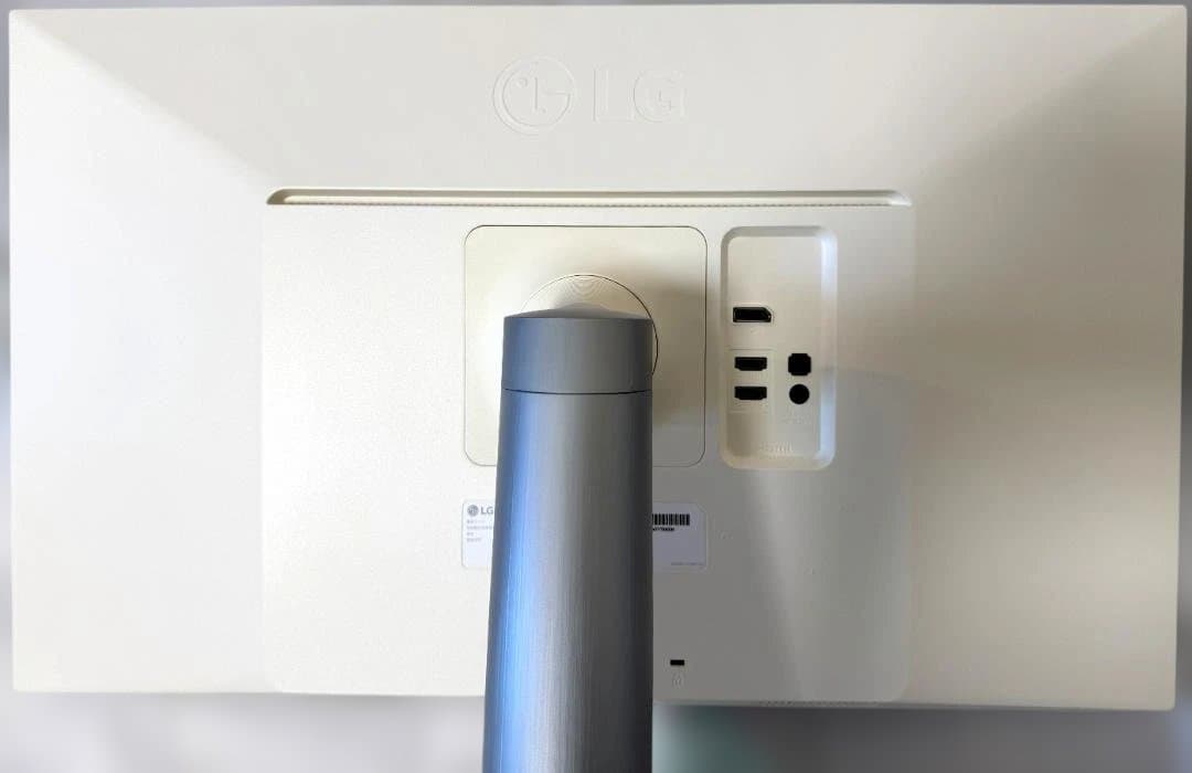 LG ディスプレイ 27UL650 4K DisplayHDR400