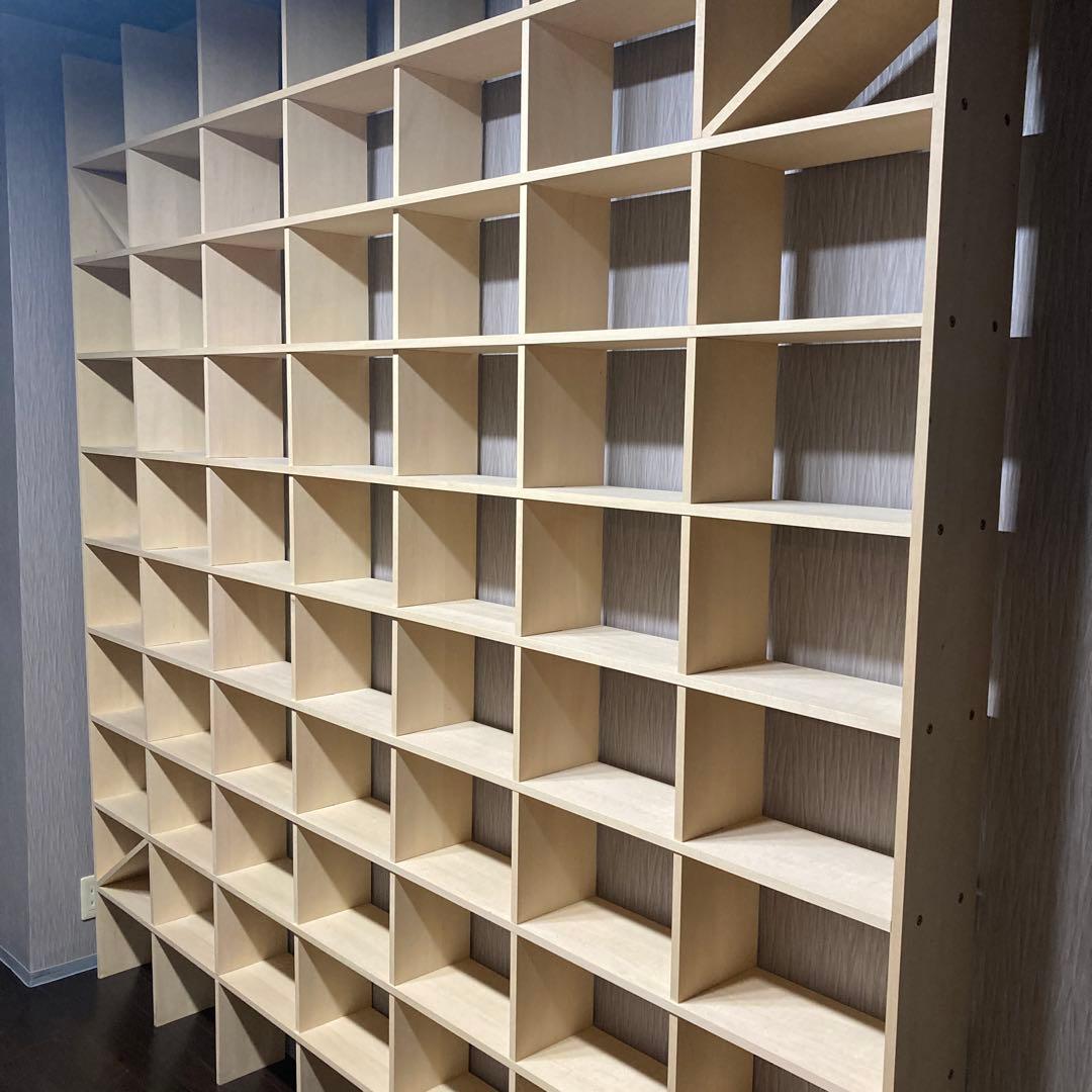 マルゲリータ　壁一面　本棚　シェルフ　縦10コマ×横7コマ　奥行180mm