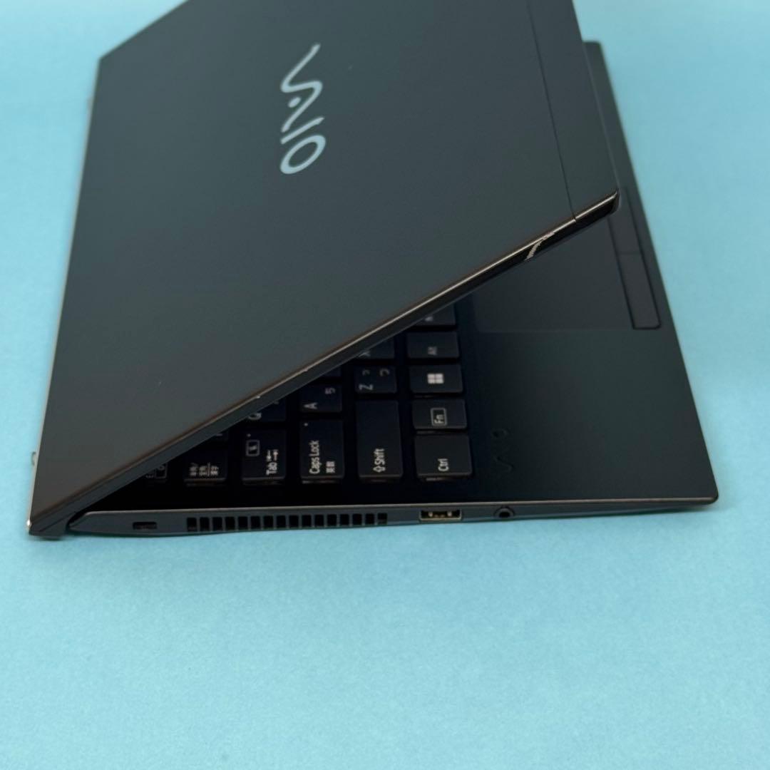 良品 792 新品1TB VAIO Pro PG 第12世代 16GB