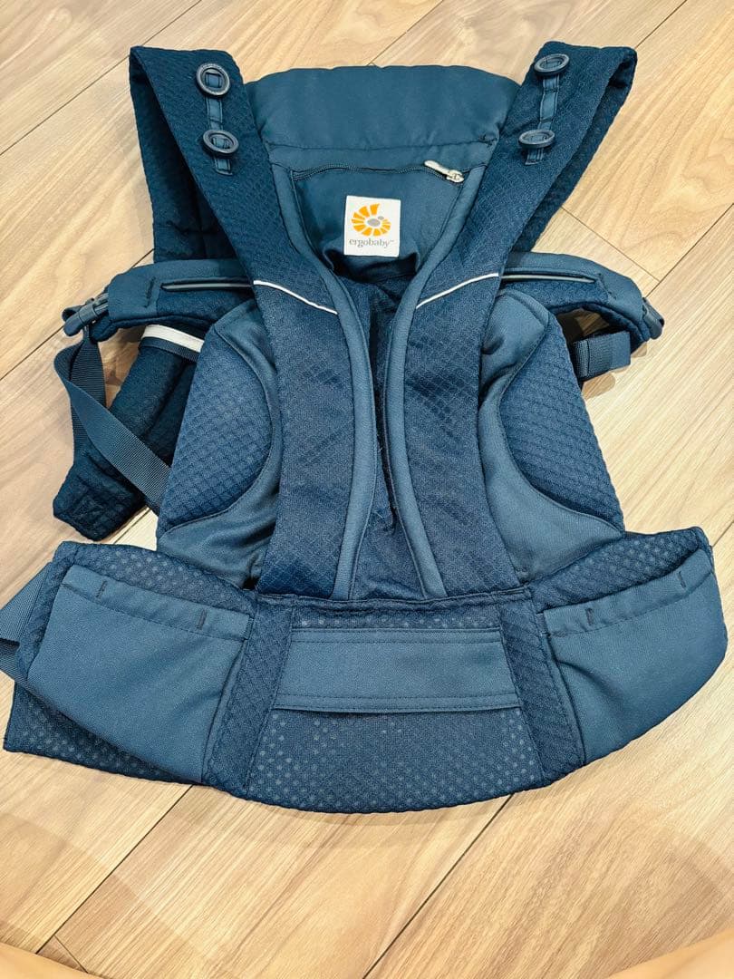 【超美品】エルゴergobaby OMNI 360 ネイビー抱っこ紐