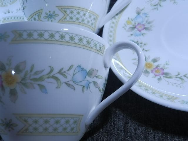 ミントン　ワイルドムーア トリオ　1客　　4月の風