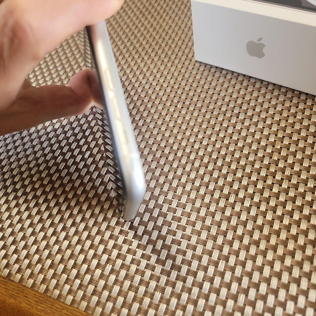 Apple iPhone XR 64G ホワイト 本体　美品