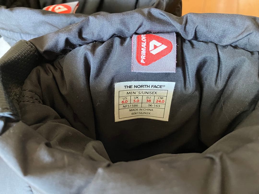 美品★ノースフェイス　ヌプシブーティー24 ブラック