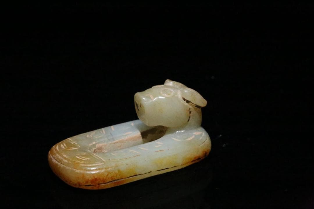 周代 神獣装身具 中国古玉老和田玉 ペンダント 骨董工艺品收藏品