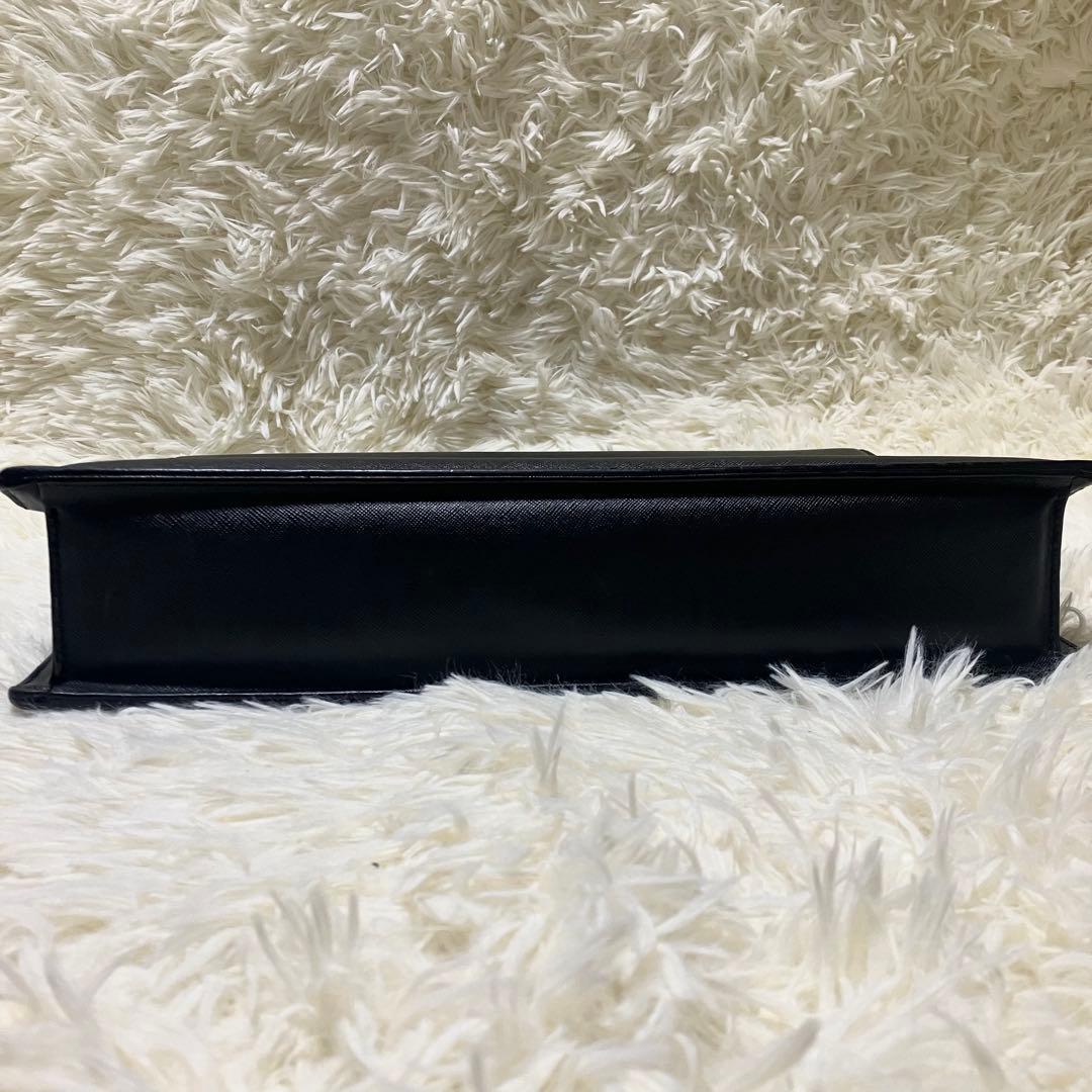 バーバリー ビジネスバッグ ブリーフケース サフィアーノレザー 鍵付き A4 黒