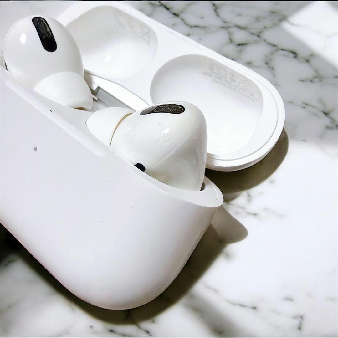 学*生様 【翌日発送】AirPodsPro本体 充電ケース Apple イヤホン